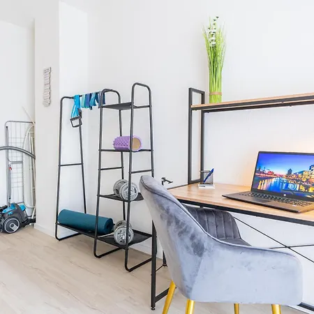 Golden Design Apartment, Zentral, Familie Und Business, 1000 Mbit *